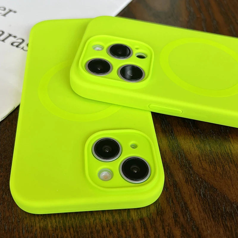 Luxury Fluorescence Bright Color Magnetic Liquid Silicone Magsafe Case Iphone 17 Air 16 15 14 13 Pro